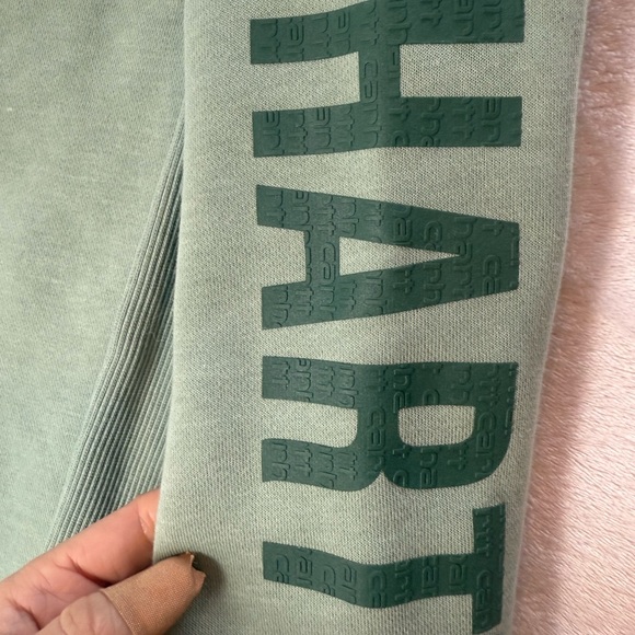 Carhartt women’s green crewneck Sweatshirt size medium relaxed fit NWOT - Picture 4 of 8